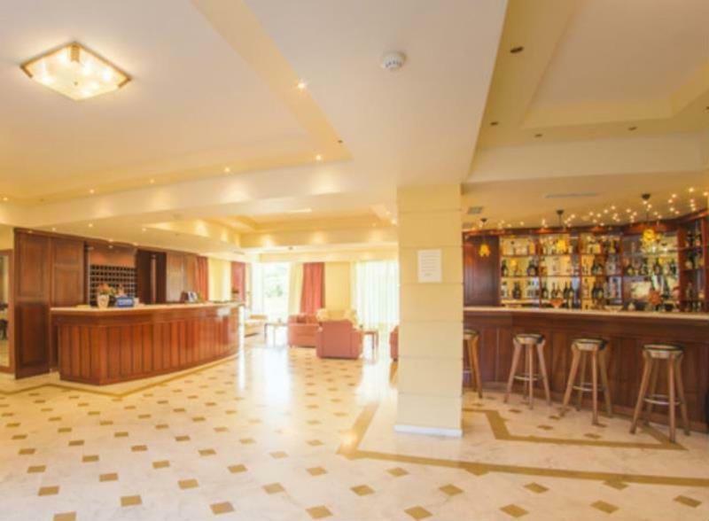 Daisy Hotel
